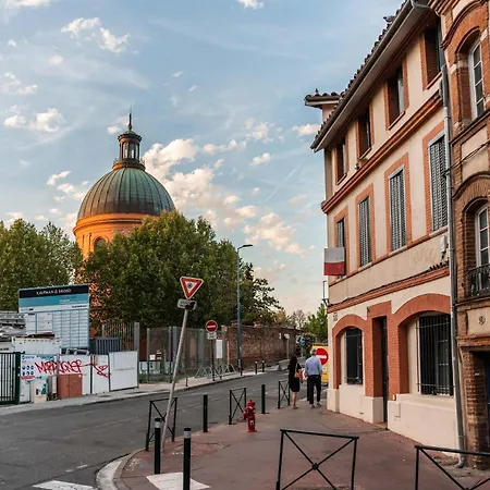 Charmant Appartement Au Coeur De Toulouse Exterior photo
